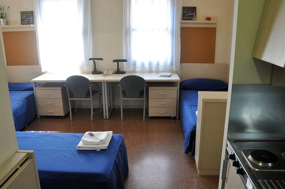 Residencia Universitaria Resa Blas De Otero Bilbao Apartment