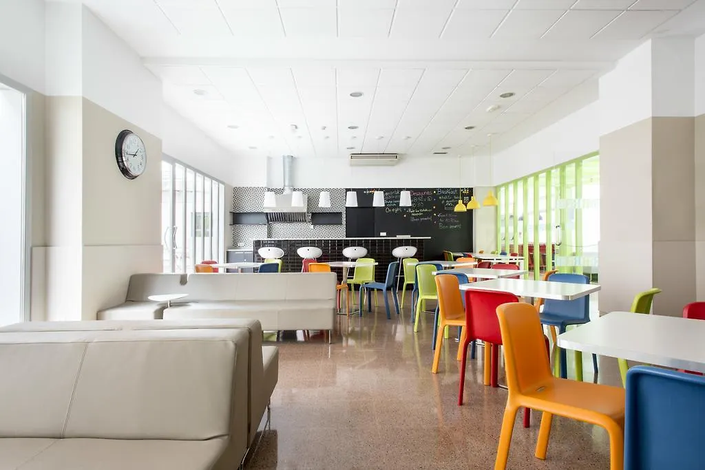 Residencia Universitaria Resa Blas De Otero Bilbao Spain