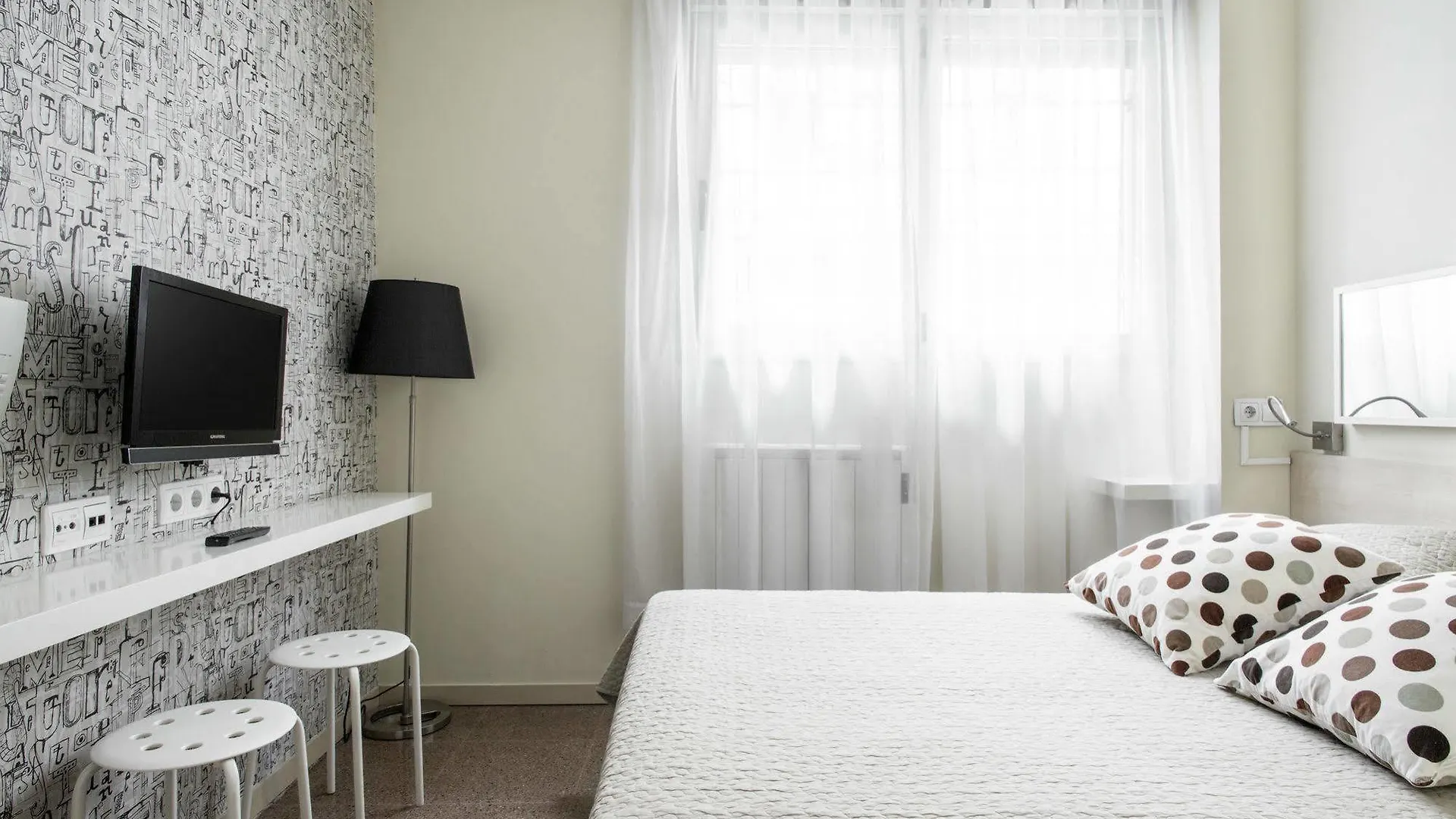Residencia Universitaria Resa Blas De Otero Bilbao 0*,  Spain